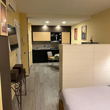 公寓 拉科尔特德卡布奇尼酒店 *